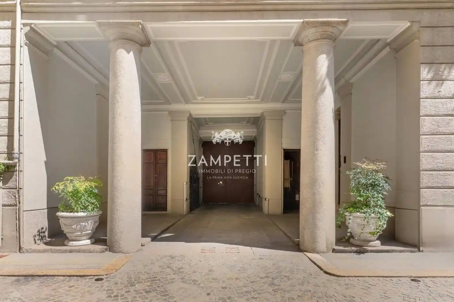 Trilocale via Rovello 19, Duomo, Milano - foto 2