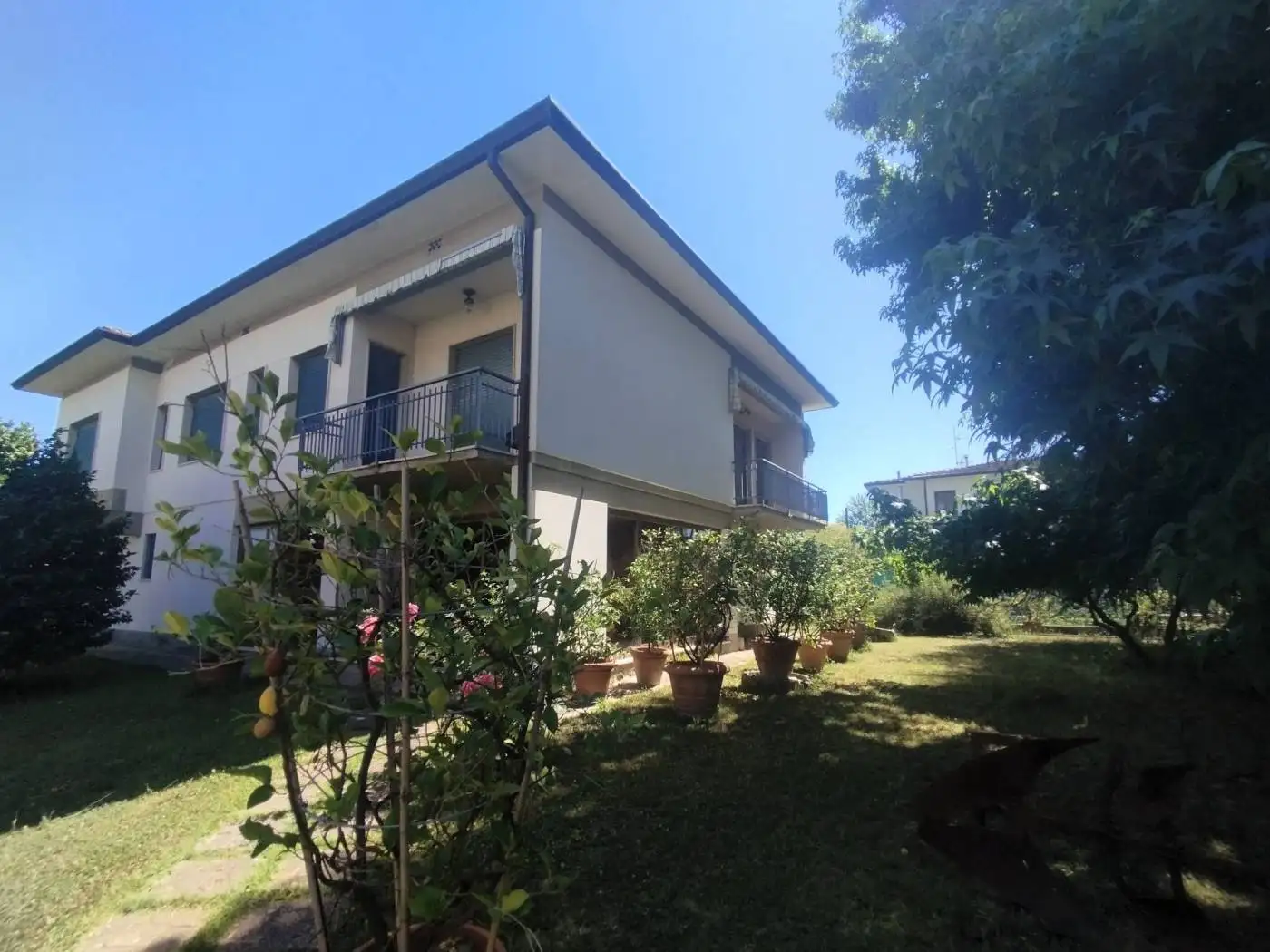 Villa in vendita a Lucca