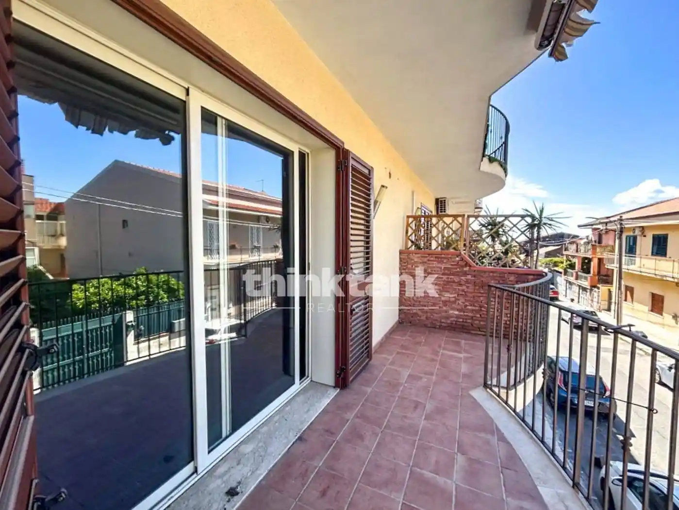 Appartamento in vendita a Aci Castello