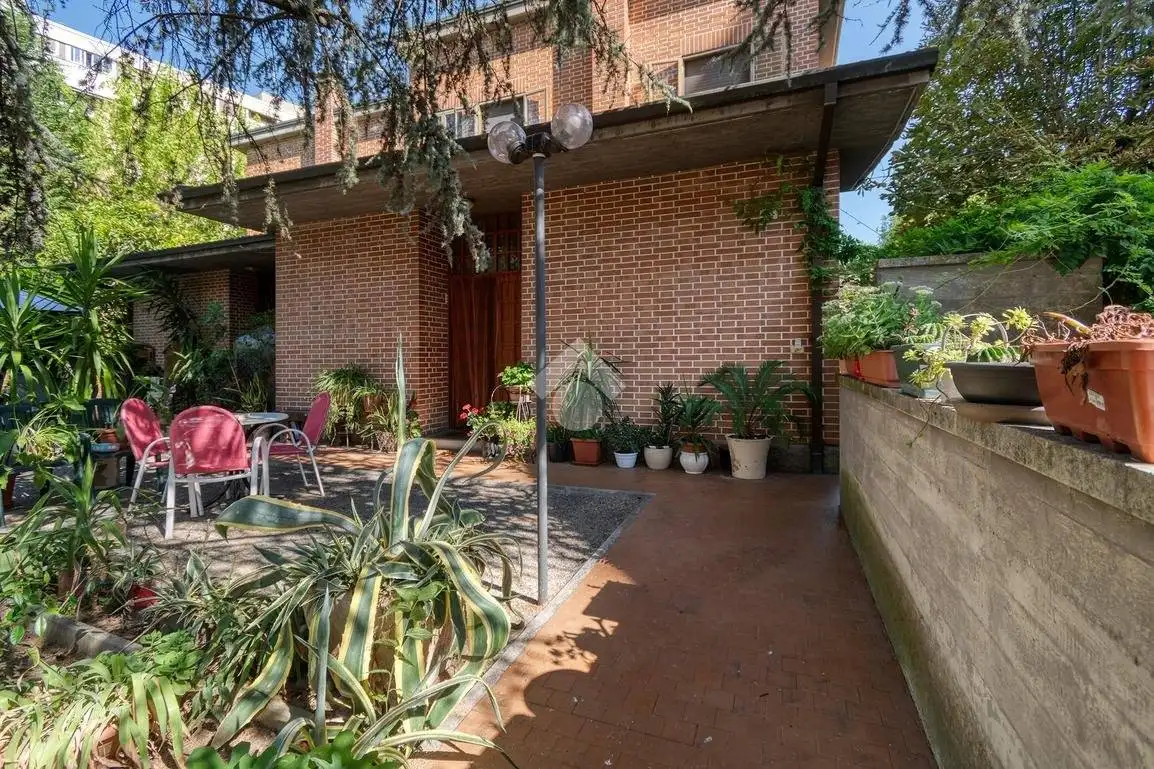 Villa in vendita a Bologna