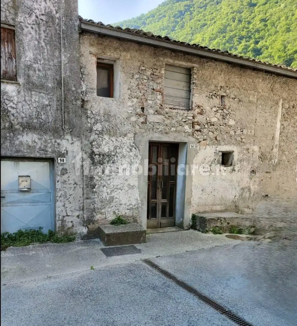 Rustico - Casale in vendita a Valbrenta