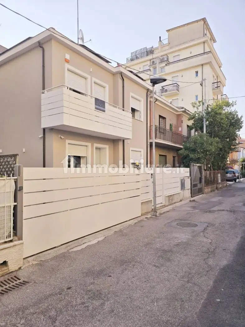 Villa in vendita a Rimini