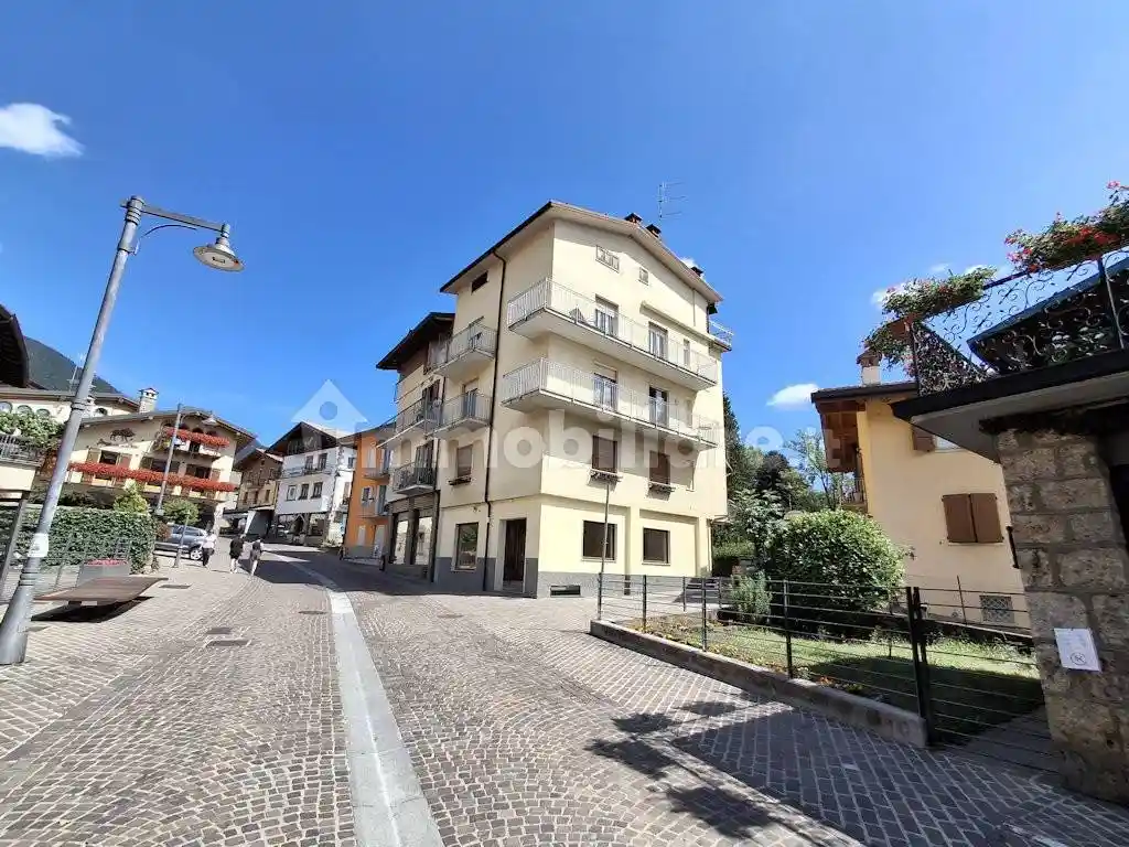 Appartamento in vendita a Castione della Presolana