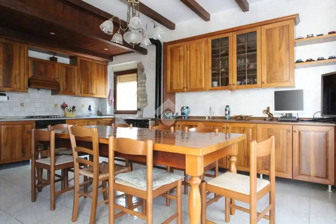 Casa indipendente in vendita a Chiampo