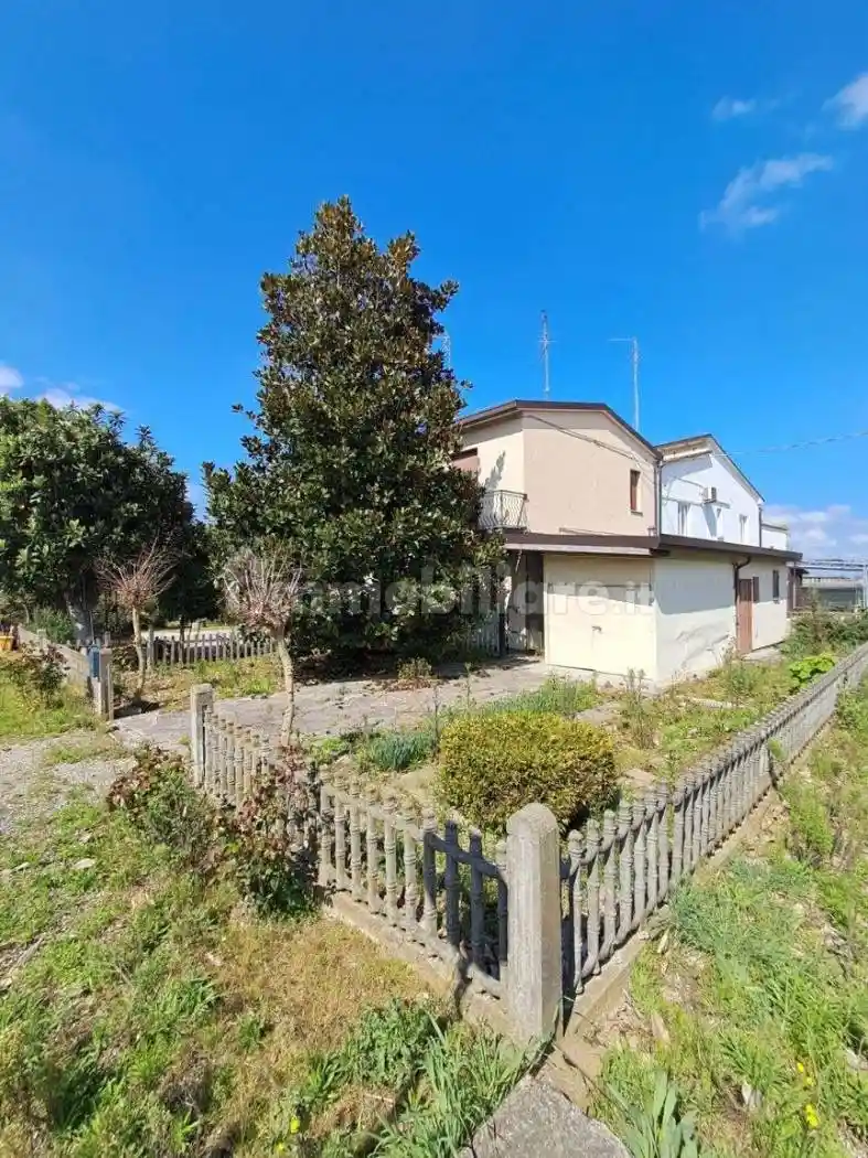 Villetta a schiera in vendita a Fusignano