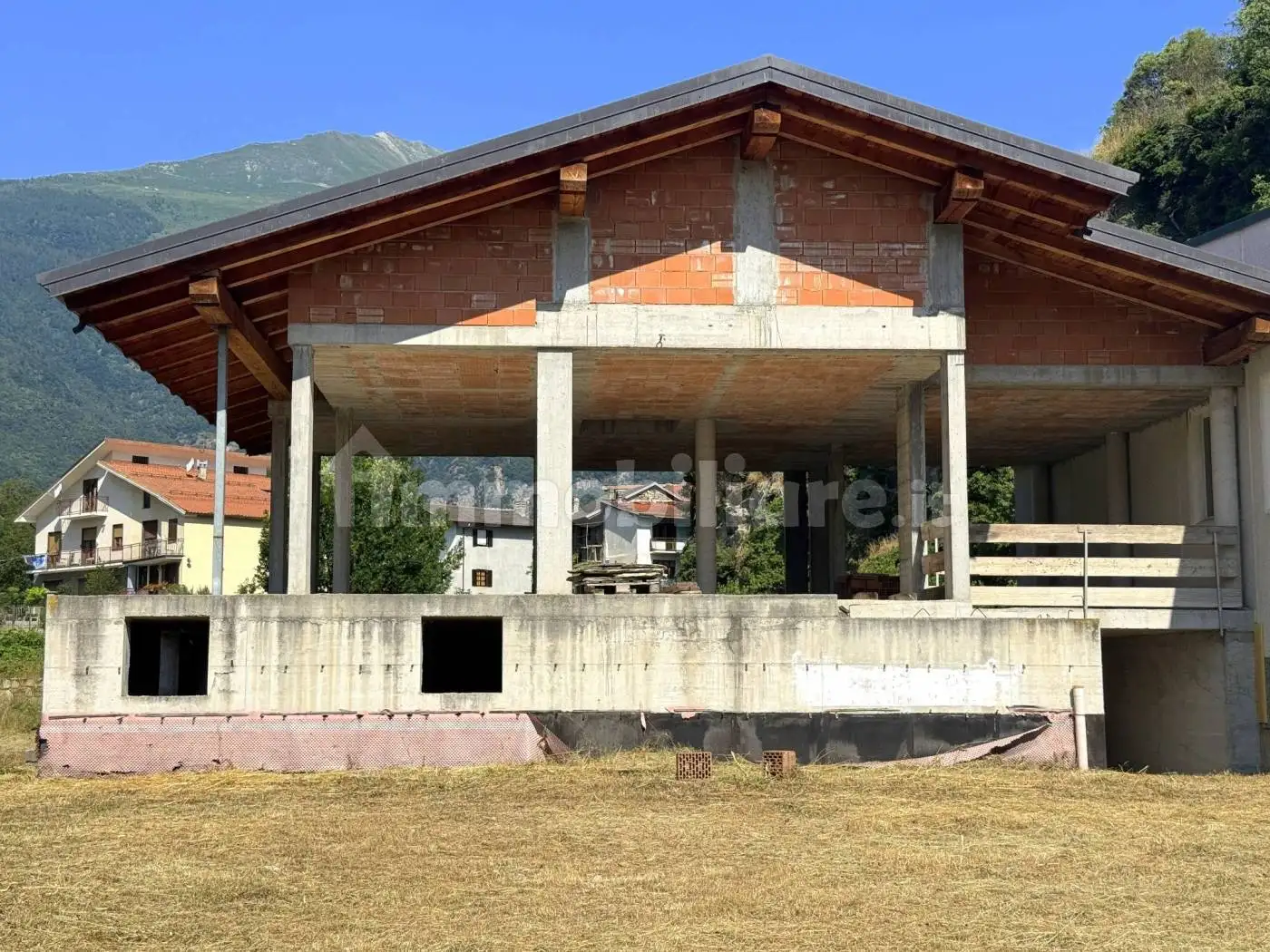Villa in vendita a Mompantero