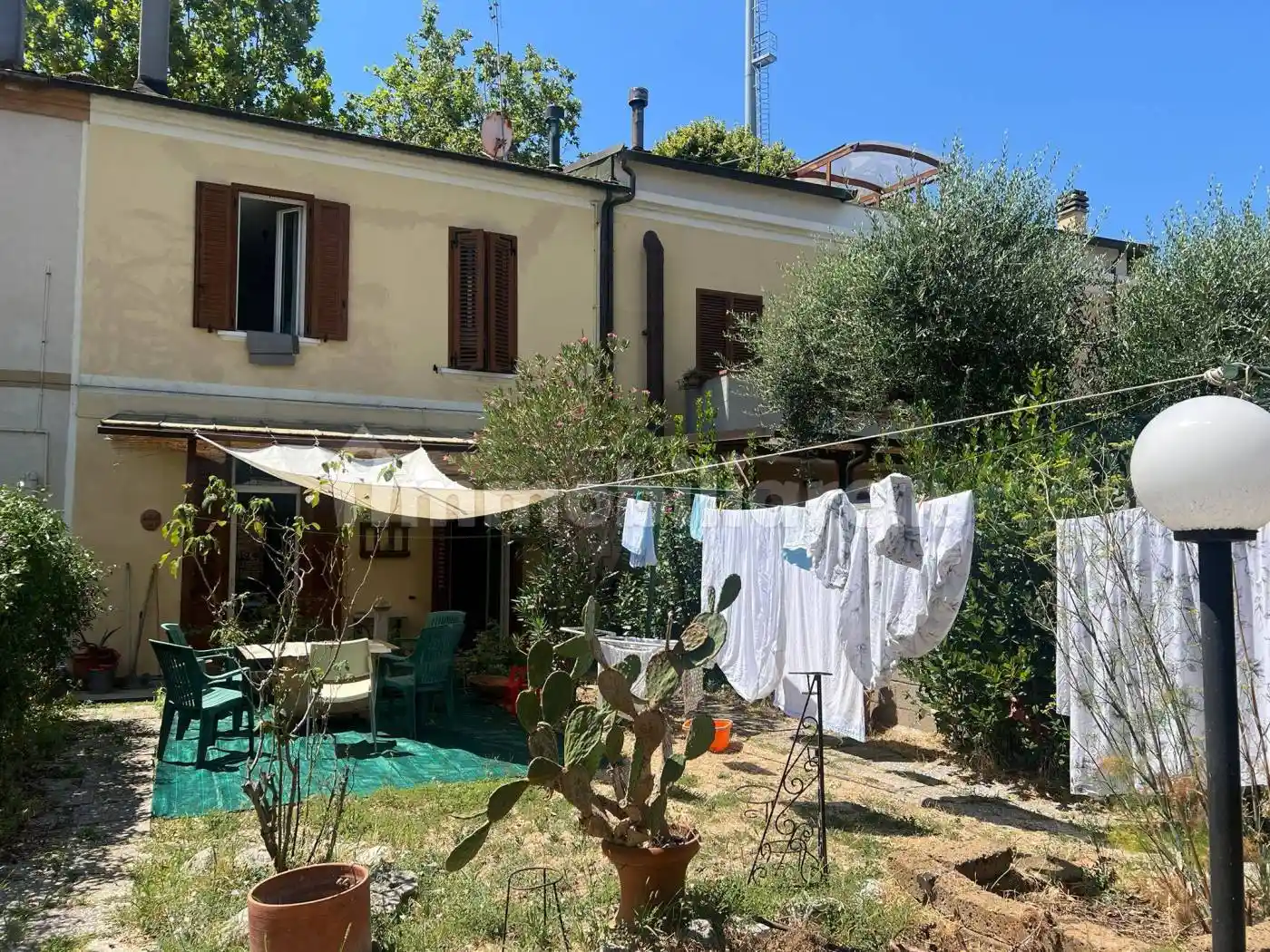 Casa indipendente in vendita a Pesaro