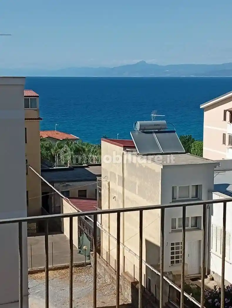 Trilocale corso Regina Margherita, Centro, Briatico - foto 4