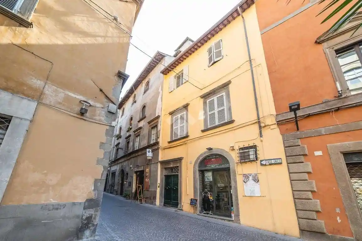 Appartamento in vendita a Viterbo