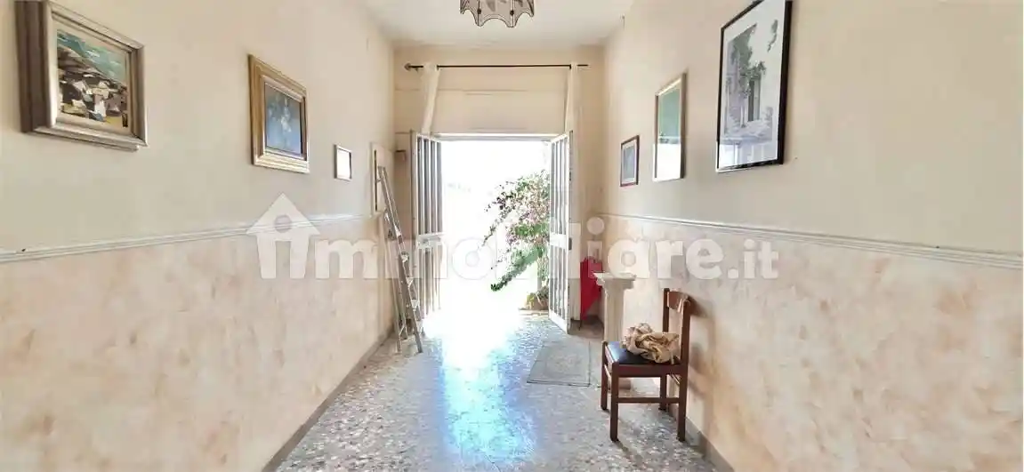 Terratetto unifamiliare 150 m², da ristrutturare, Castel del Monte, Andria - foto 4