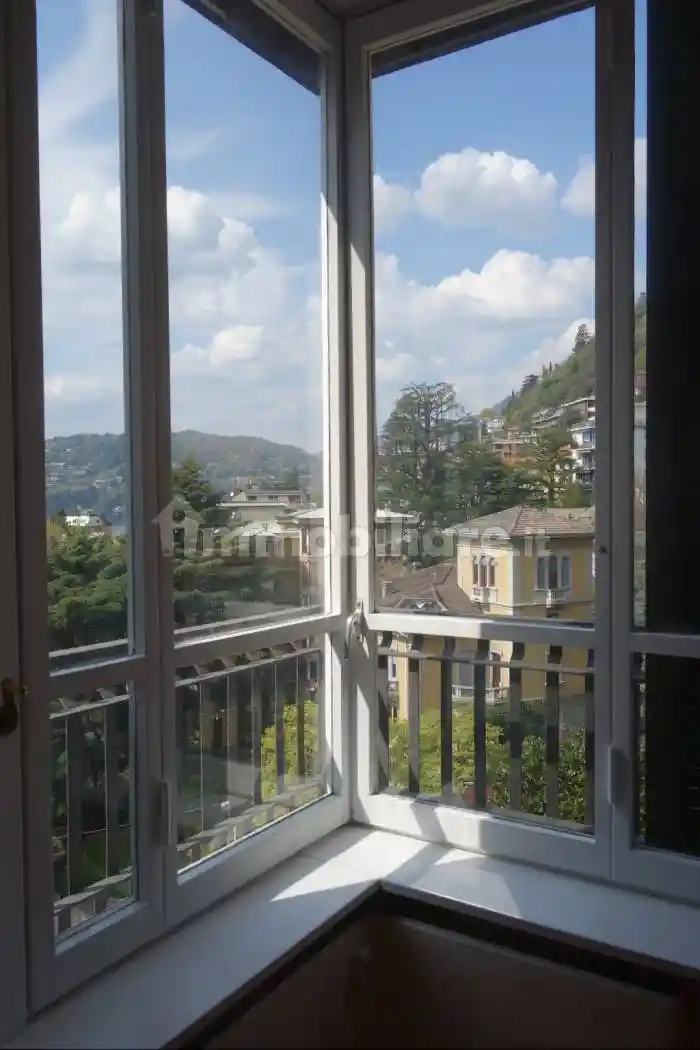 Appartamento in affitto a Como