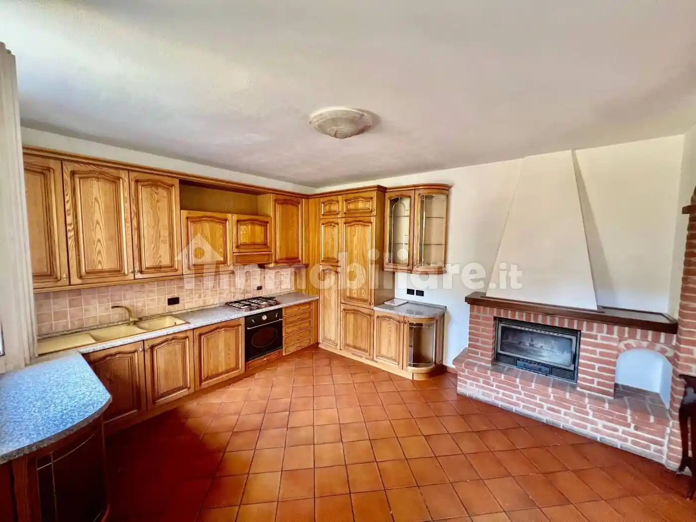 Casa indipendente in vendita a Chignolo Po