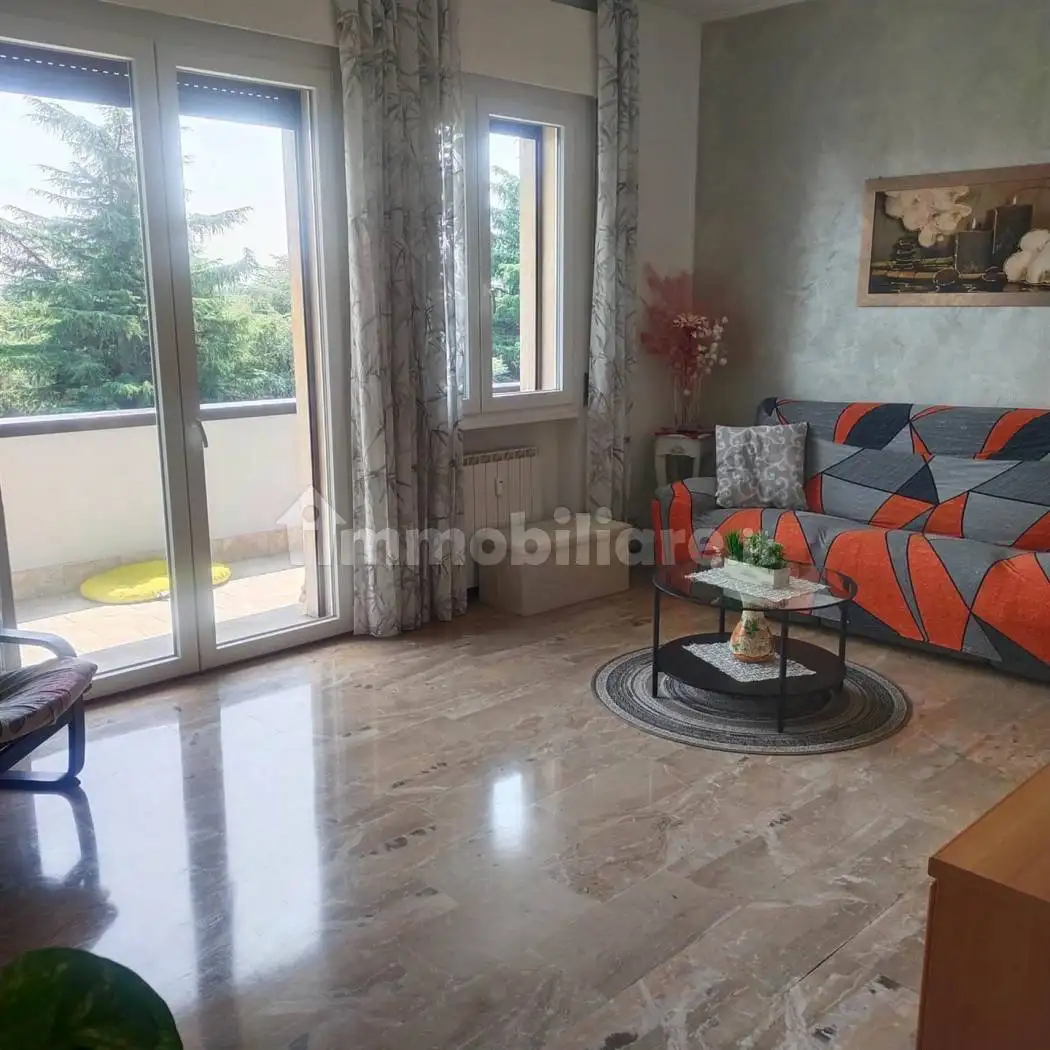 Appartamento in vendita a Rho