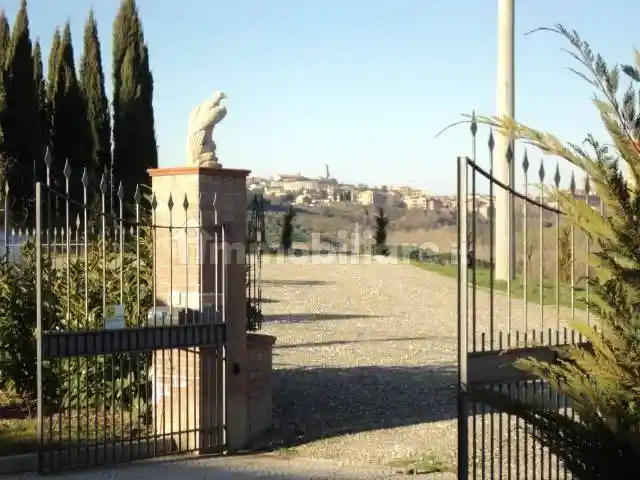 Villa unifamiliare 360 m², San Domenico - Fontebranda, Siena - foto 4