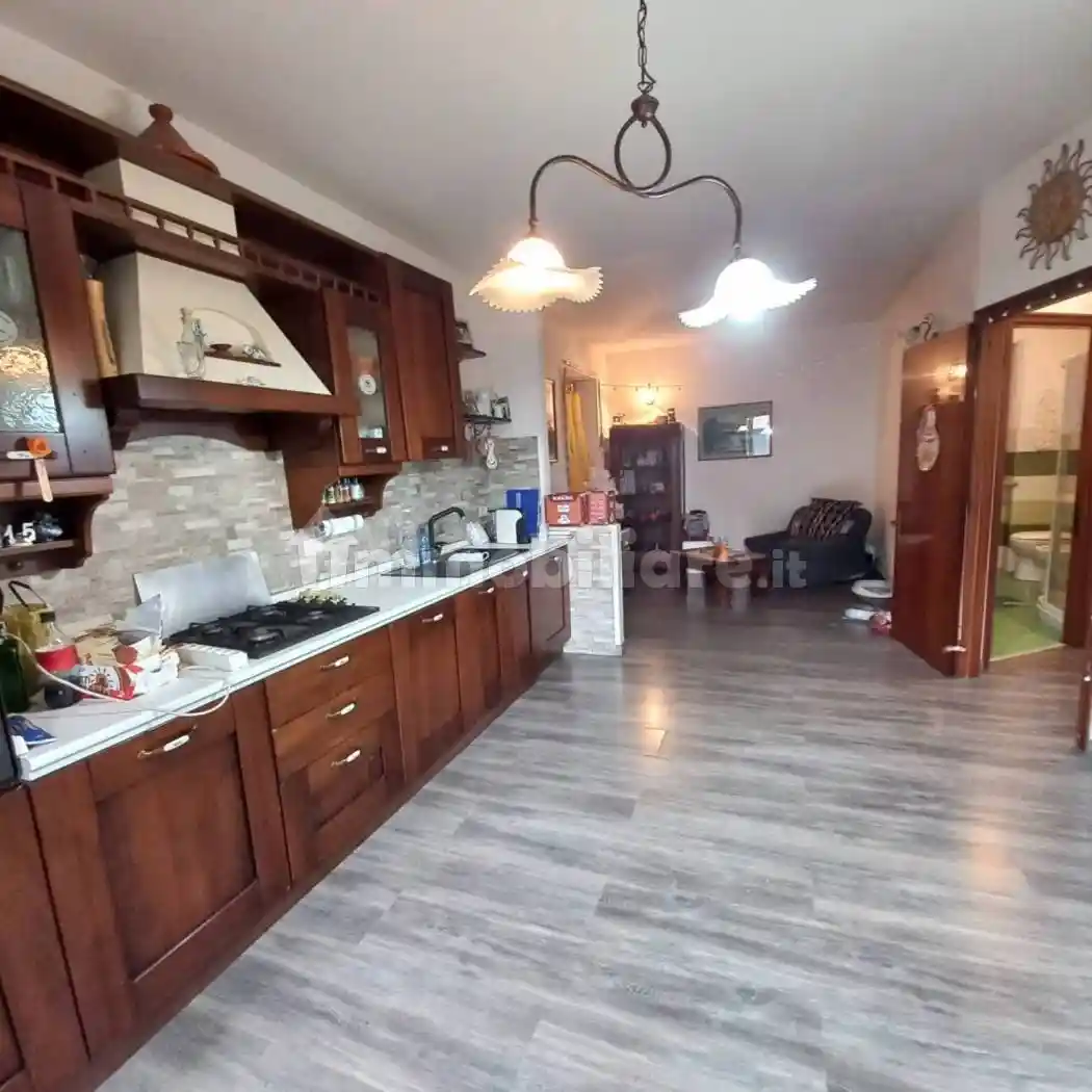 Casa indipendente in vendita a Monte Vidon Corrado