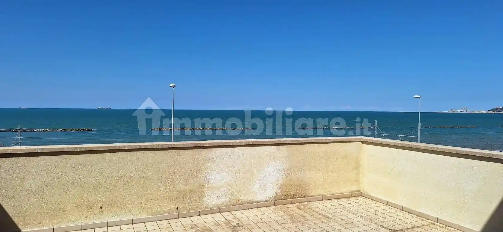 Trilocale via Monsignor Egidio Bignamini, Collemarino, Ancona - foto 4