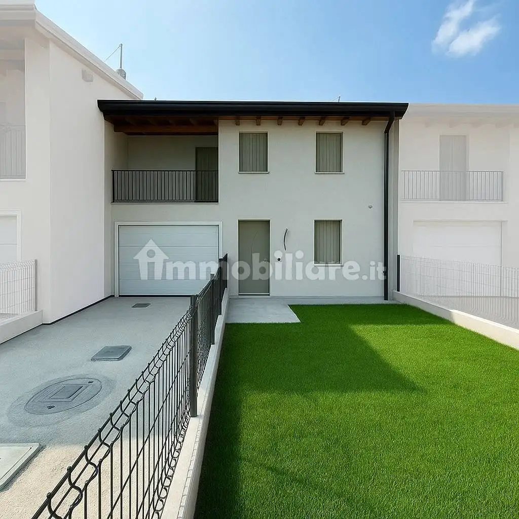 Villetta a schiera in vendita a Montecchia di Crosara