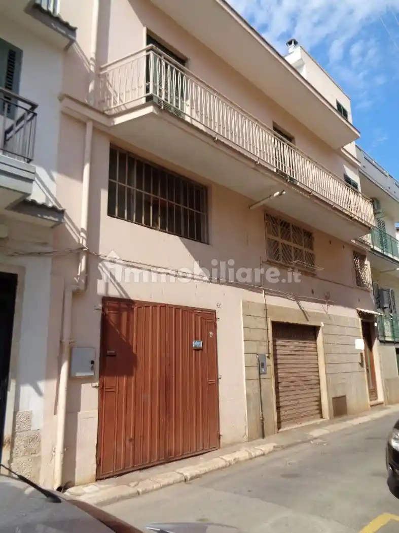 Casa indipendente in vendita a Palo del Colle