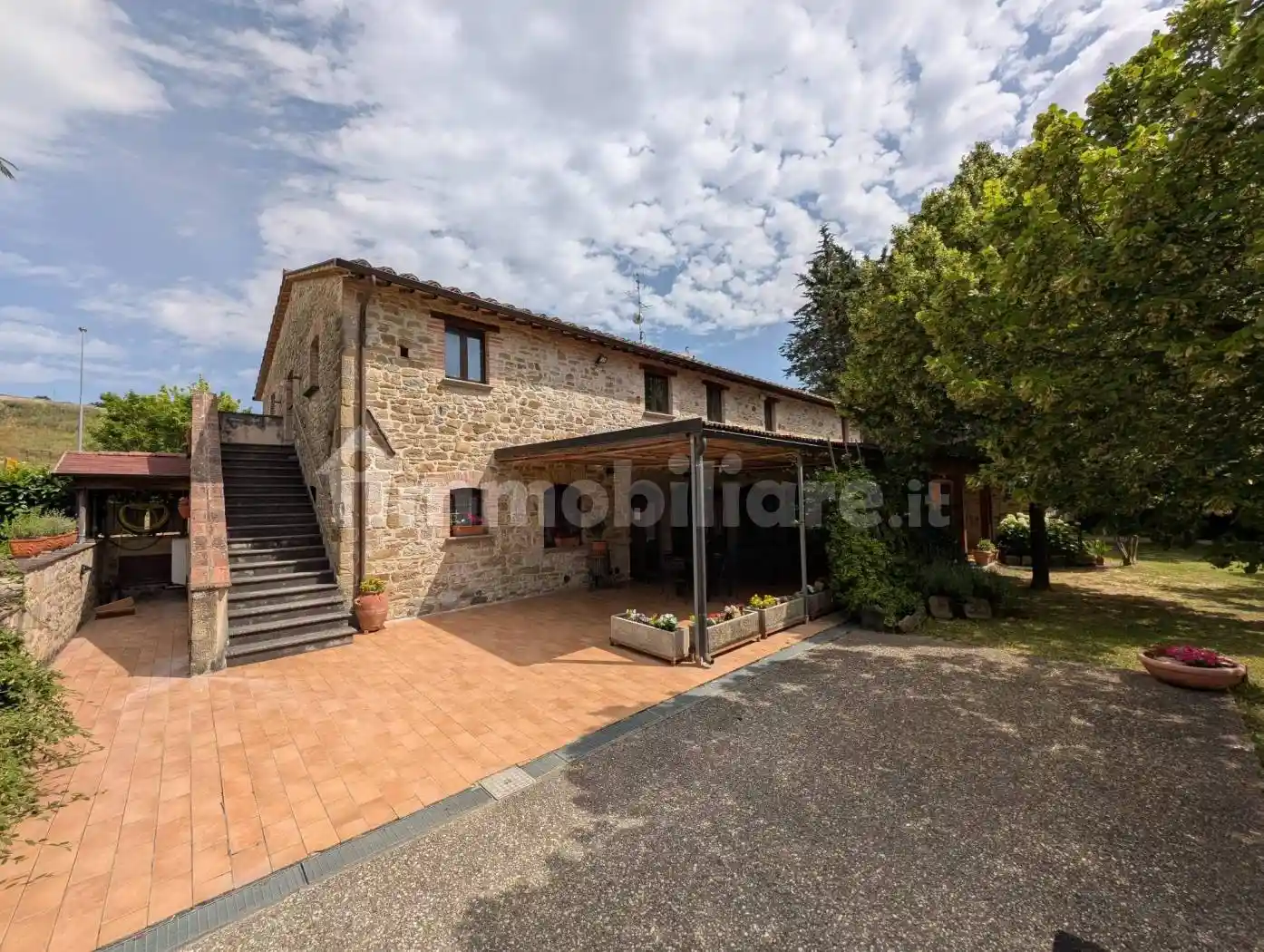 Rustico - Casale in vendita a Valfabbrica