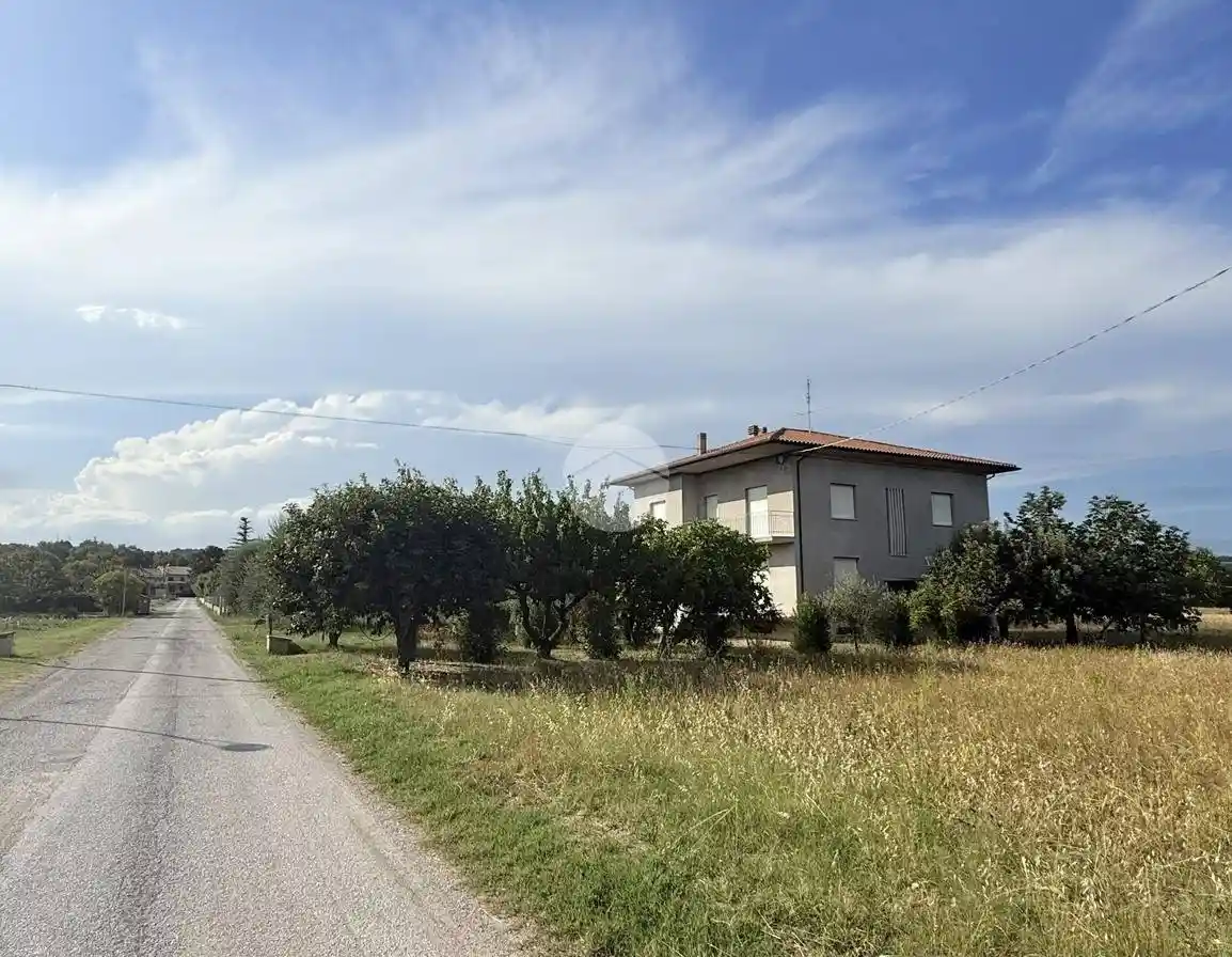 Terratetto unifamiliare via Adda 7, Cuccurano - Carrara, Fano - foto 2