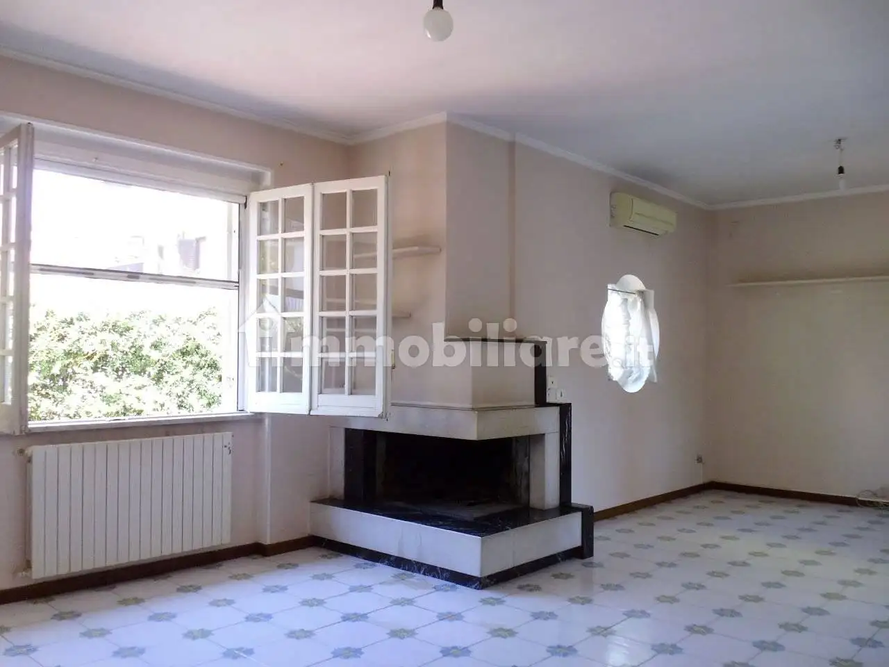 Villa in vendita a Casoria