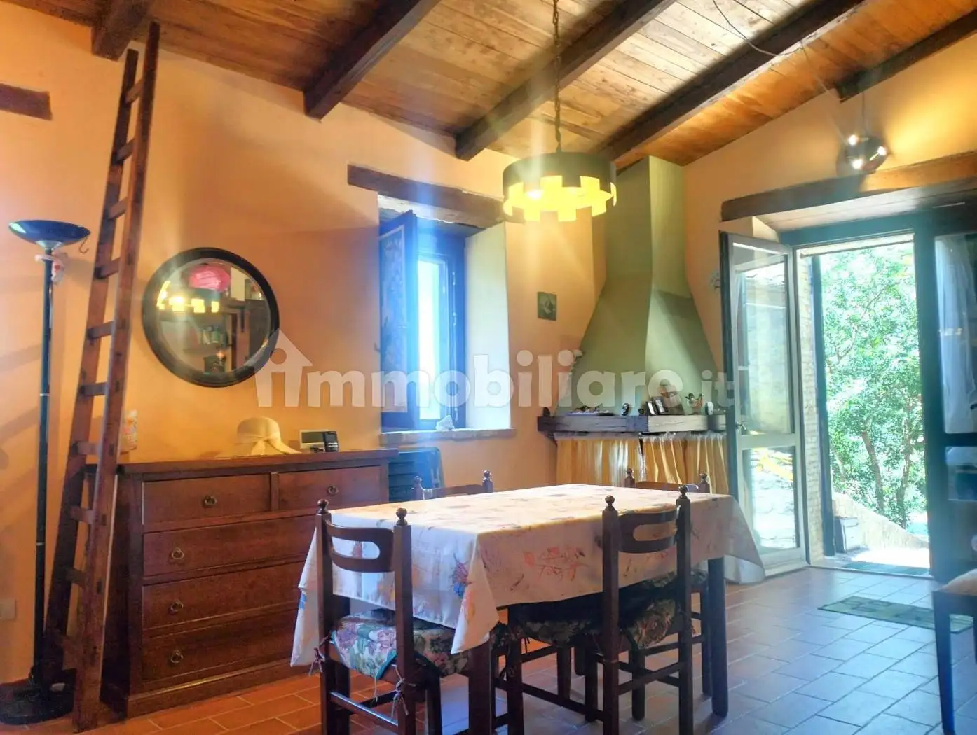 Casa indipendente in vendita a Ferentillo