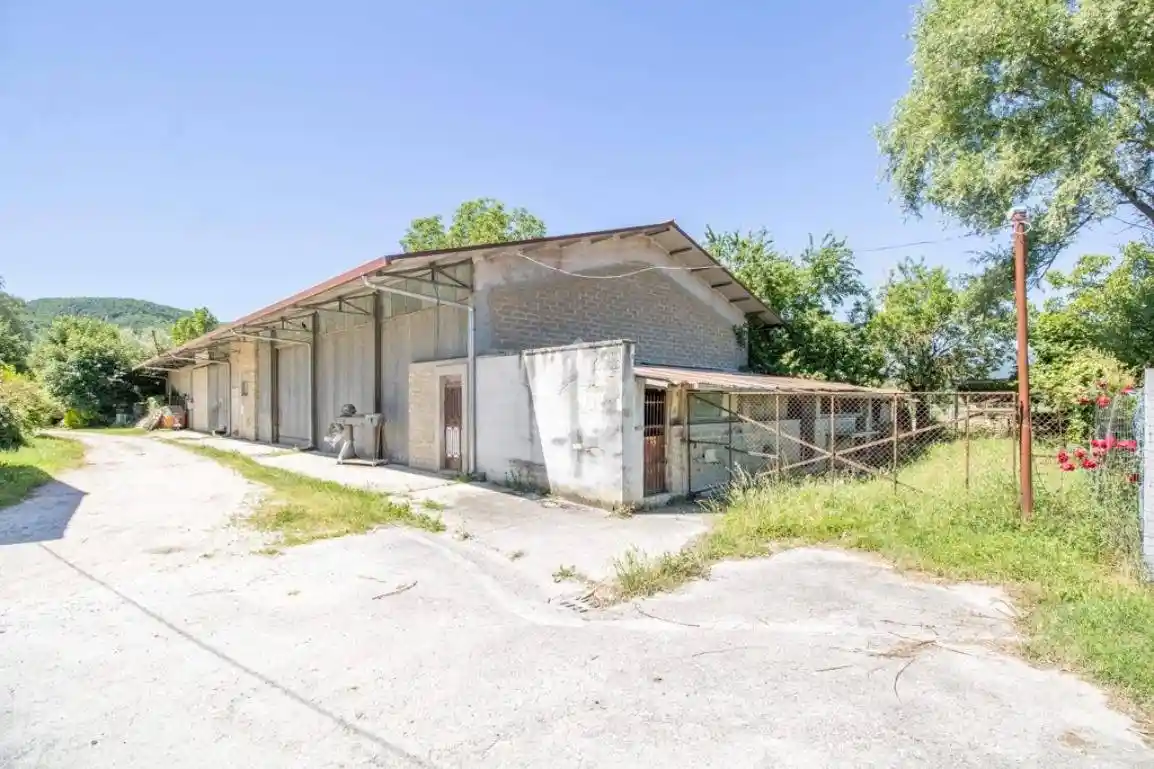 Rustico - Casale in vendita a Rieti