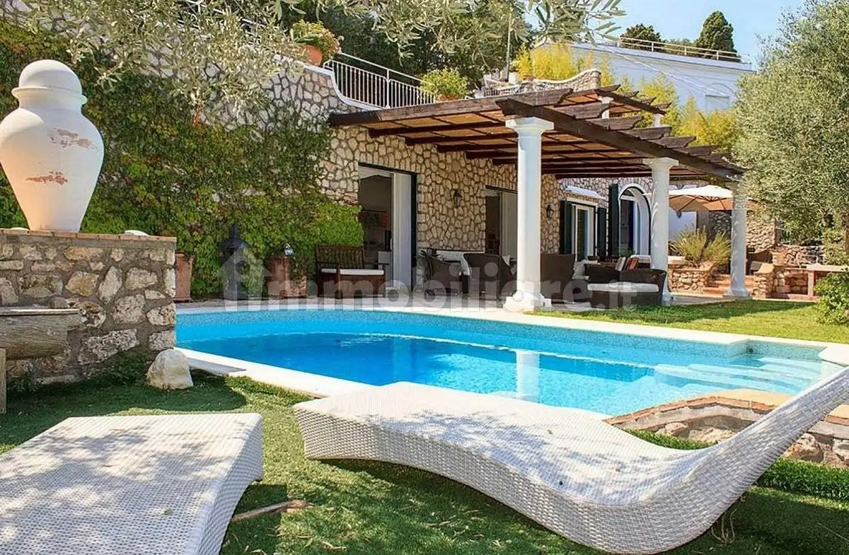 Villa in affitto a Capri