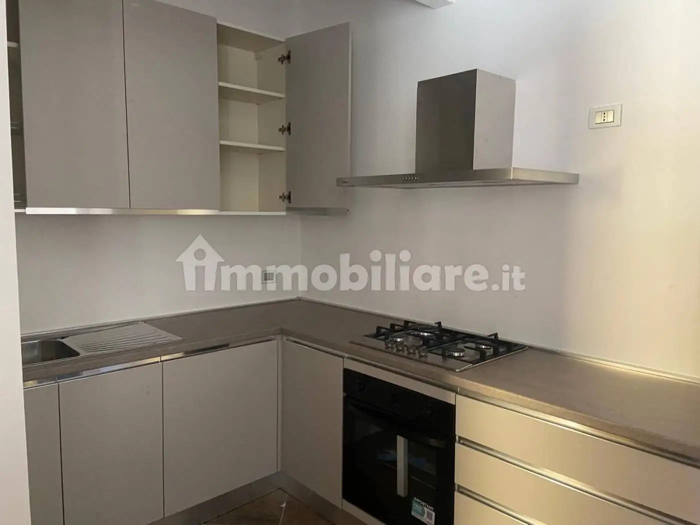 Appartamento in affitto a Borghetto Santo Spirito