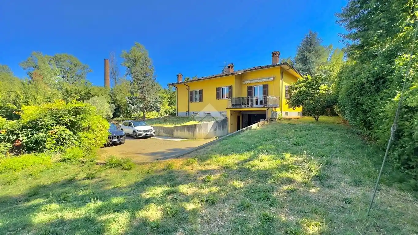 Villa in vendita a Novi Ligure