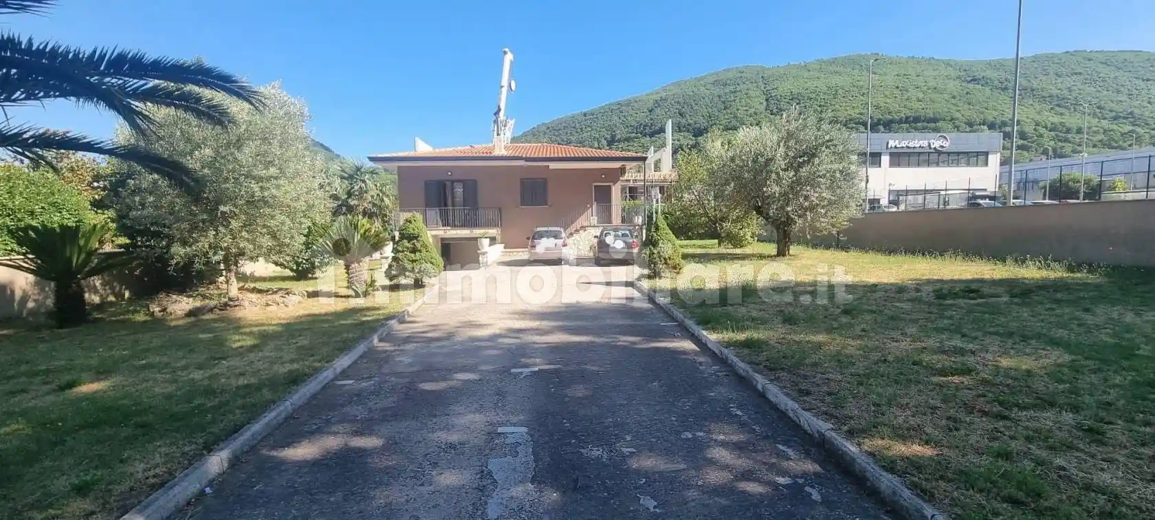 Villa unifamiliare via Taverna Campanile, Centro, Monteforte Irpino - foto 2