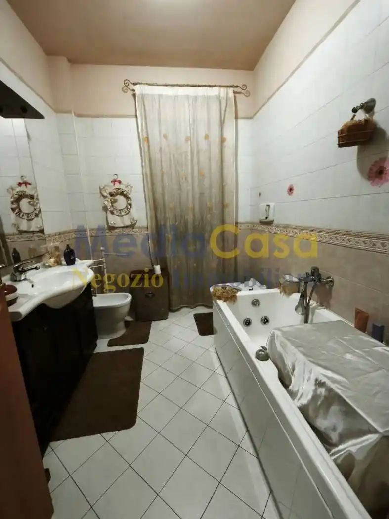 Trilocale via Tommaso De Amicis, Casaluce - foto 5