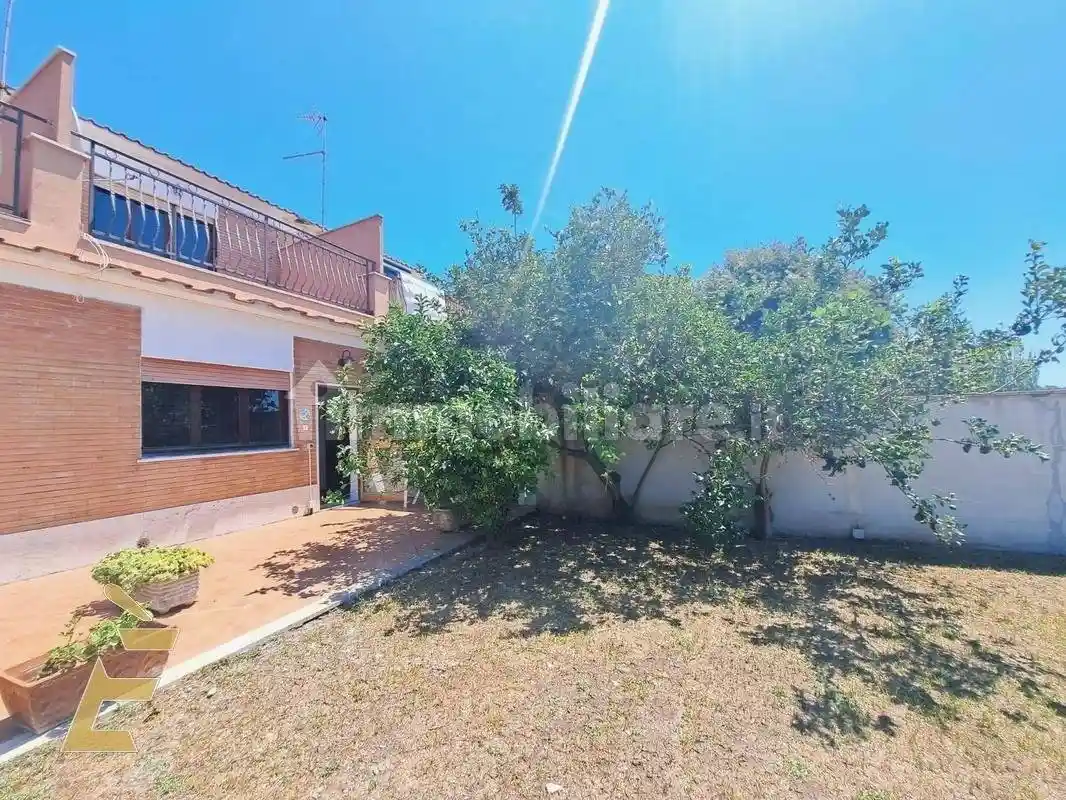 Villetta a schiera in vendita a Anzio