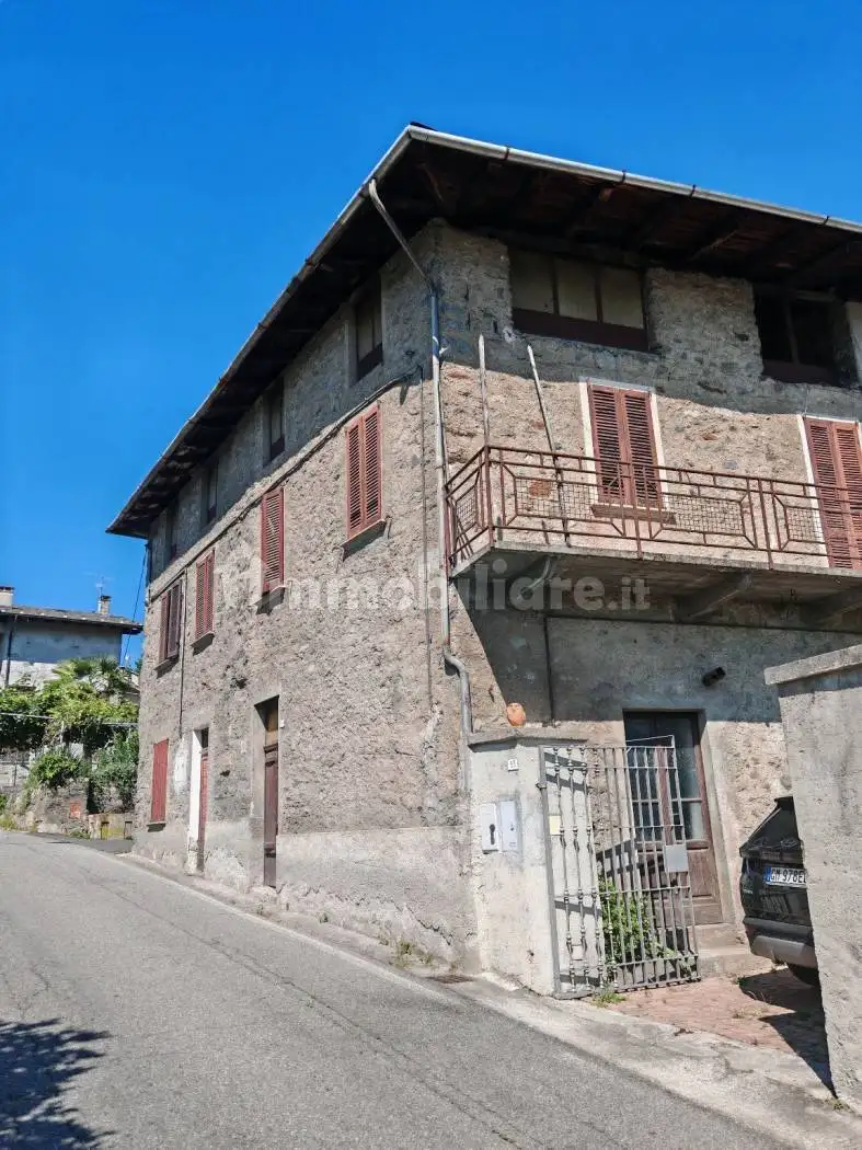 Appartamento in vendita a Tresivio