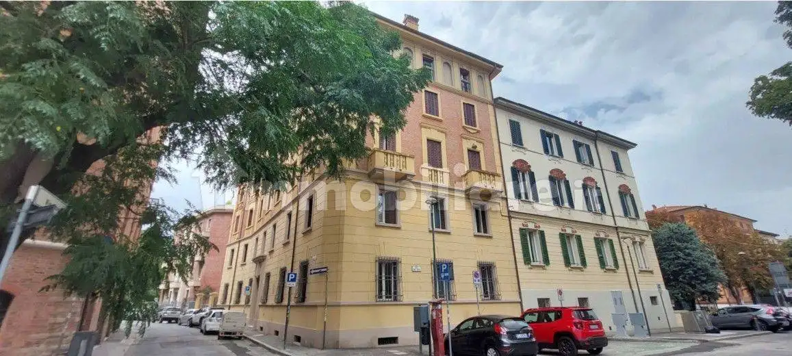 Appartamento in affitto a Bologna