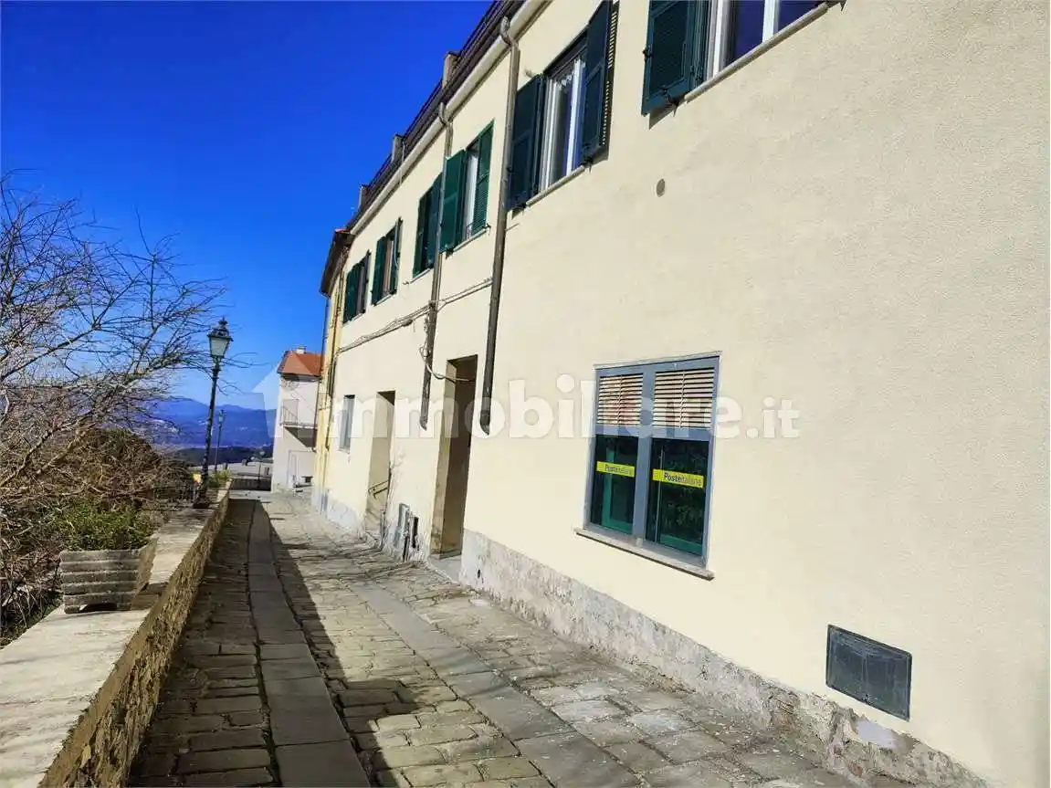 Appartamento in vendita a Fosdinovo