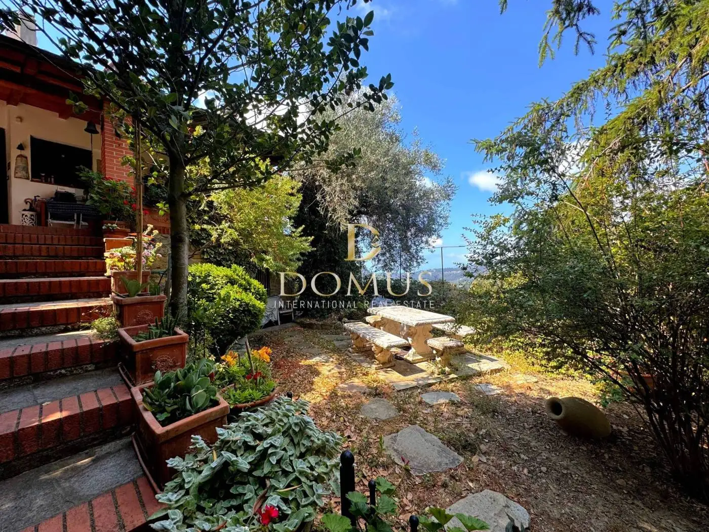 Villa in vendita a Vallebona