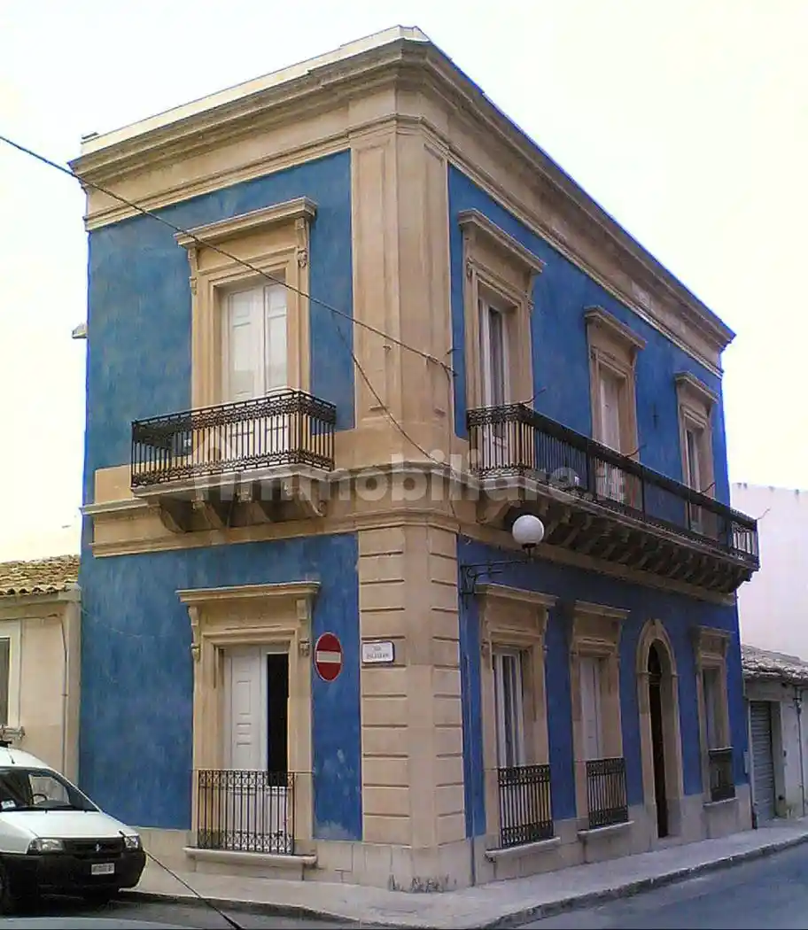 Appartamento in affitto a Vittoria