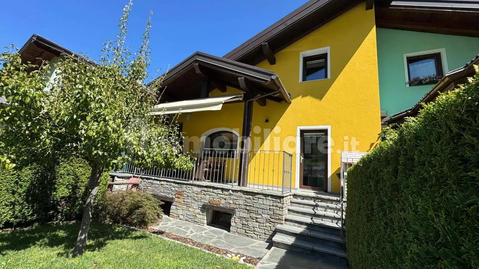 Villetta a schiera in vendita a Charvensod