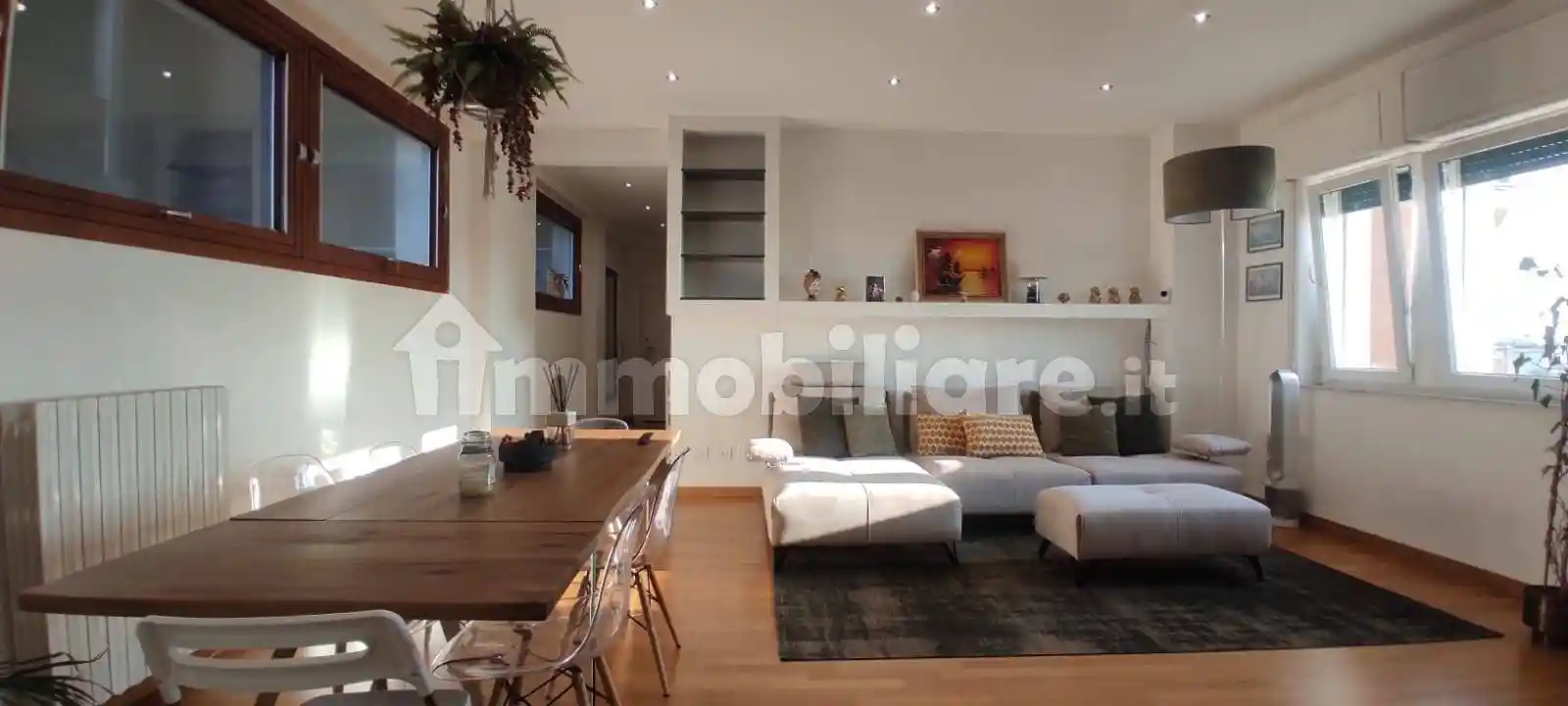 Appartamento in vendita a Livorno