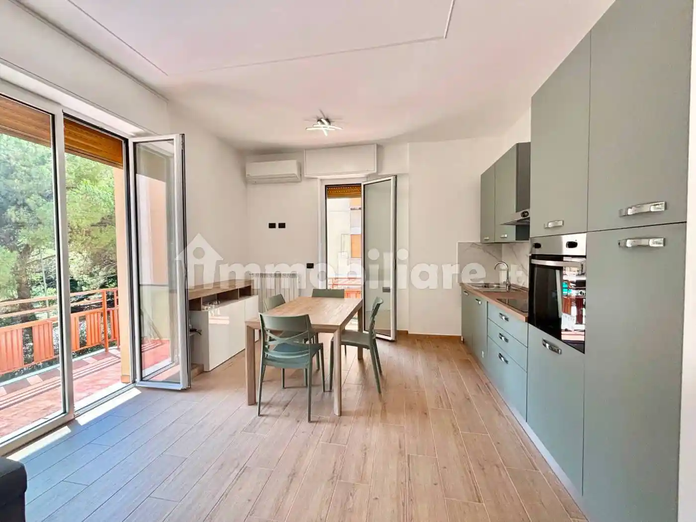 Appartamento in vendita a Genova