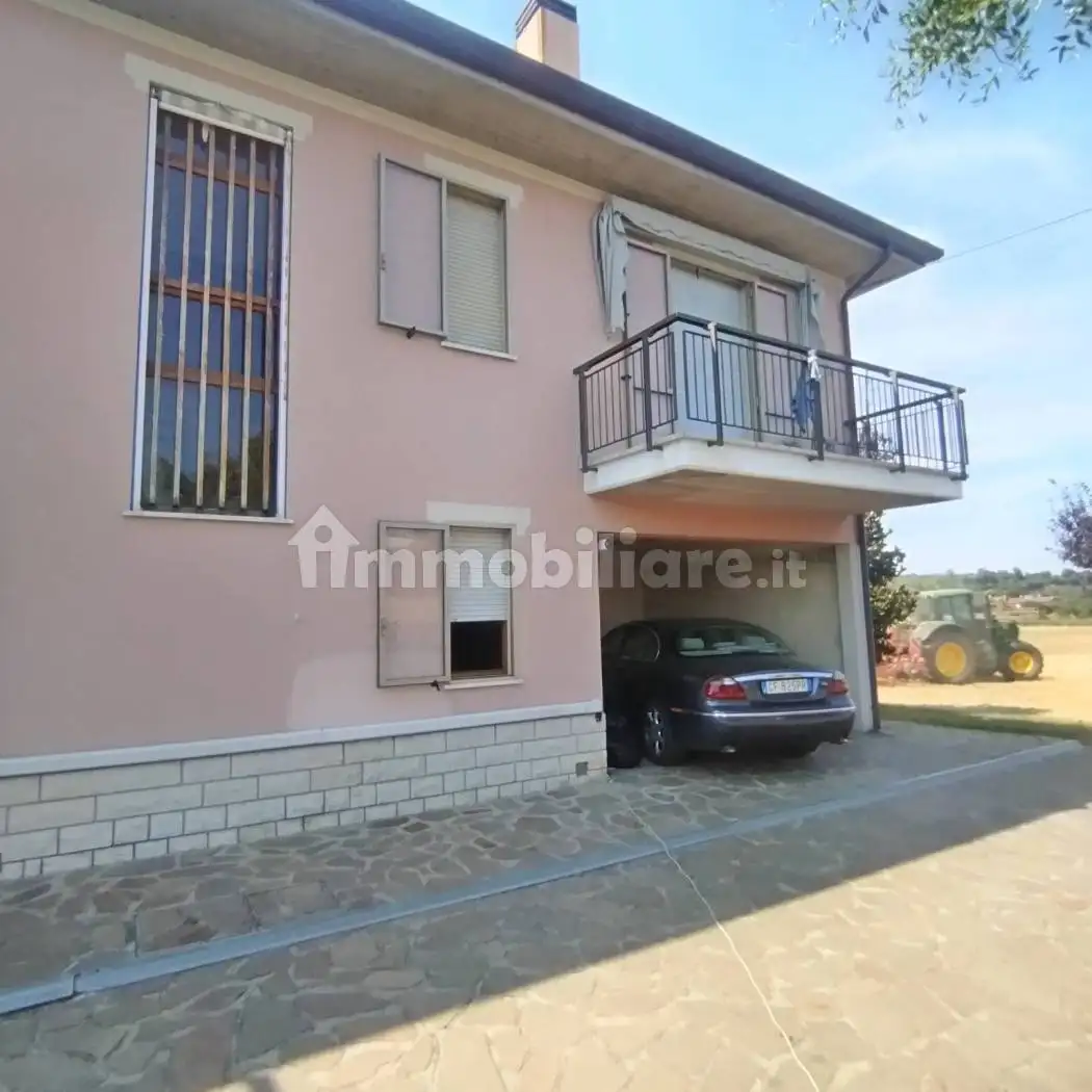 Villa in vendita a Rimini