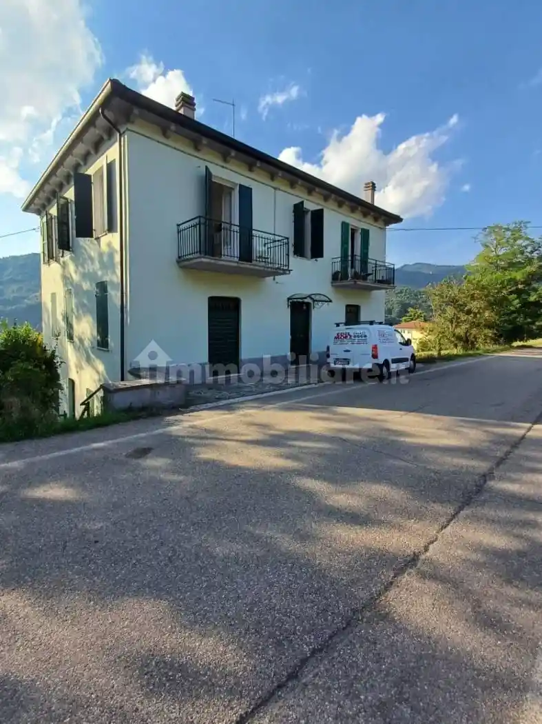 Appartamento in vendita a Borgo Val di Taro