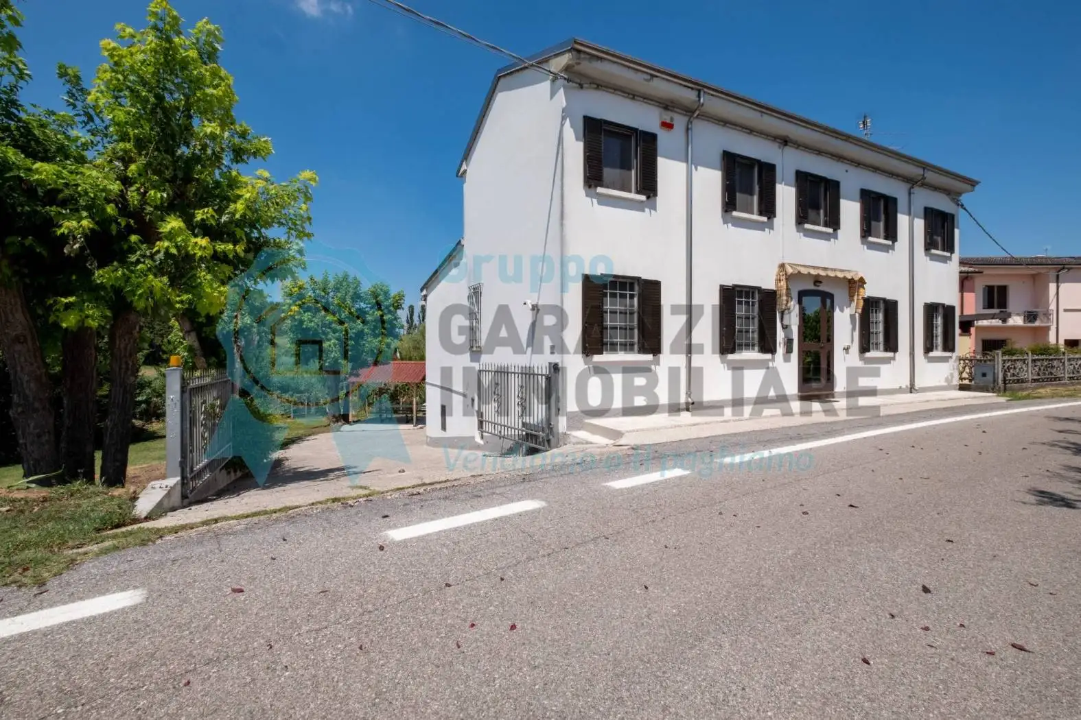 Villa in vendita a Motteggiana