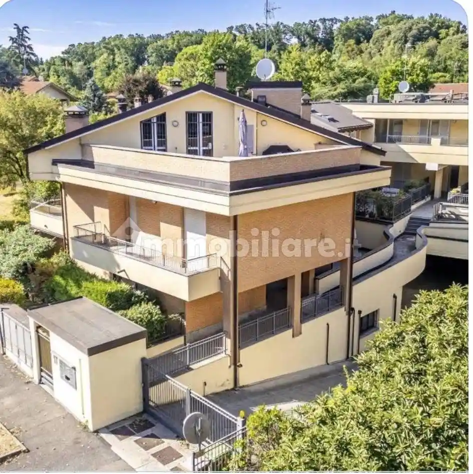 Appartamento in vendita a Arcore