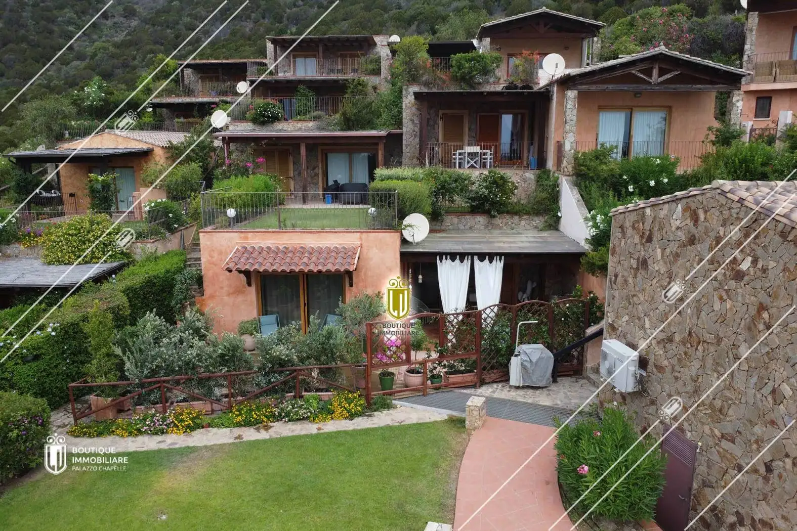 Villa plurifamiliare viale dell'Olivastro 29, Setti Ballas, Domus De Maria - foto 5