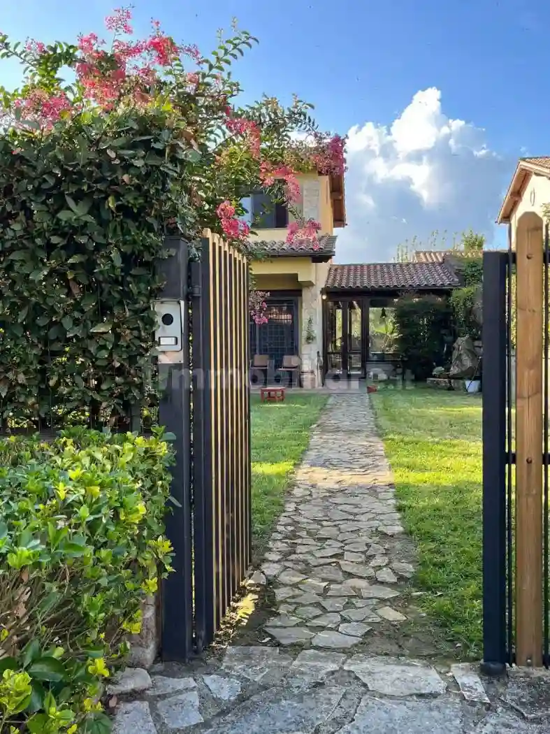 Villetta a schiera - foto 2