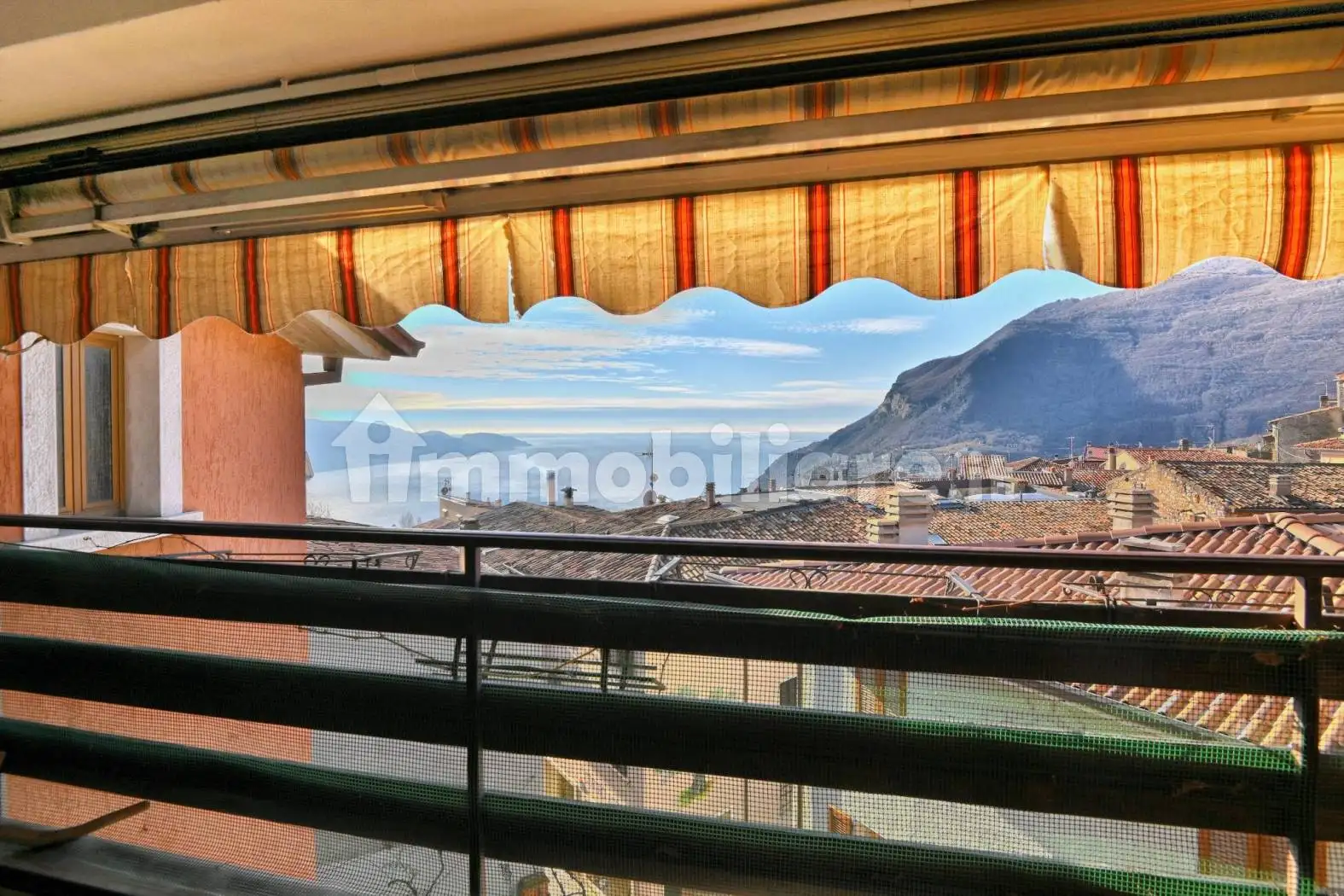 Appartamento in vendita a Tignale