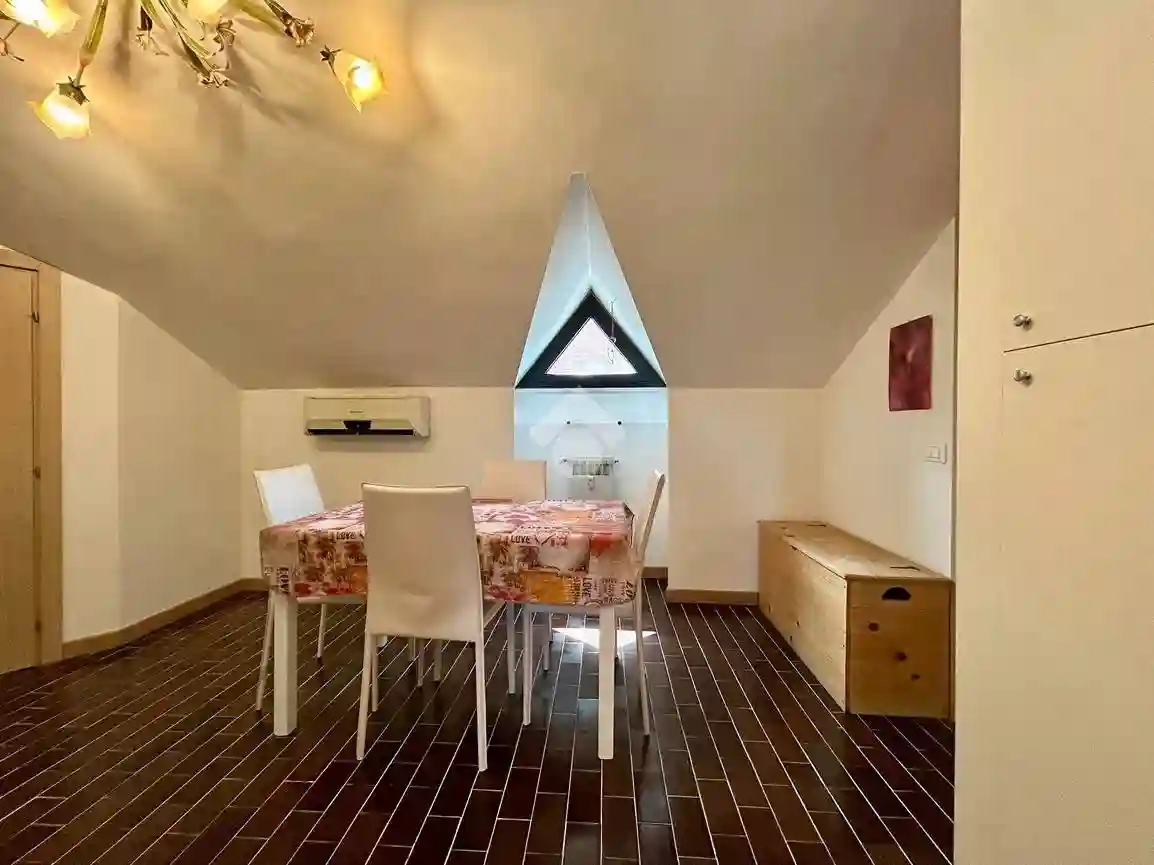 Attico - Mansarda - foto 2