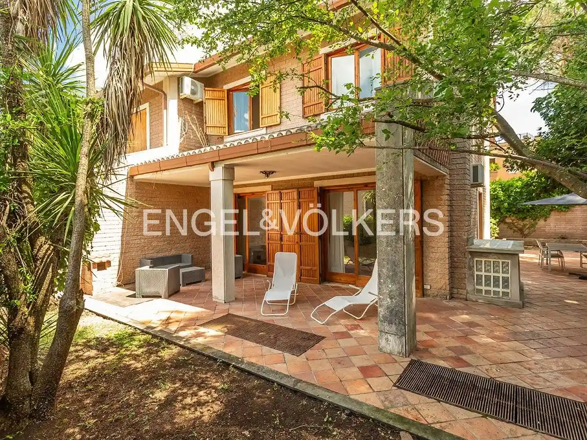 Villa in vendita a Roma